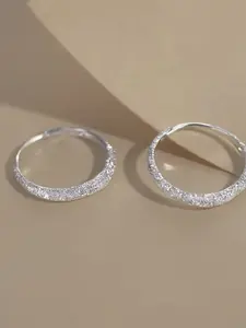 Elegant S925 Silver Color Hoop Earrings, Fashionable Hoop Earrings, Minimalist Fashion Jewelry for Women, Shiny Sandstone Design, Ring Style Ear Accessories