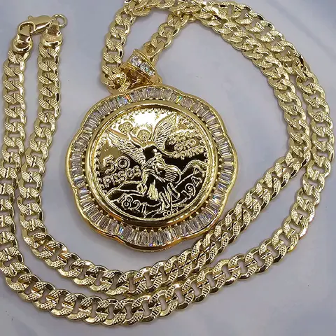 CENTENARIO fashion style Cuban link necklace gold-plated diamond cut flowers style clear stone's