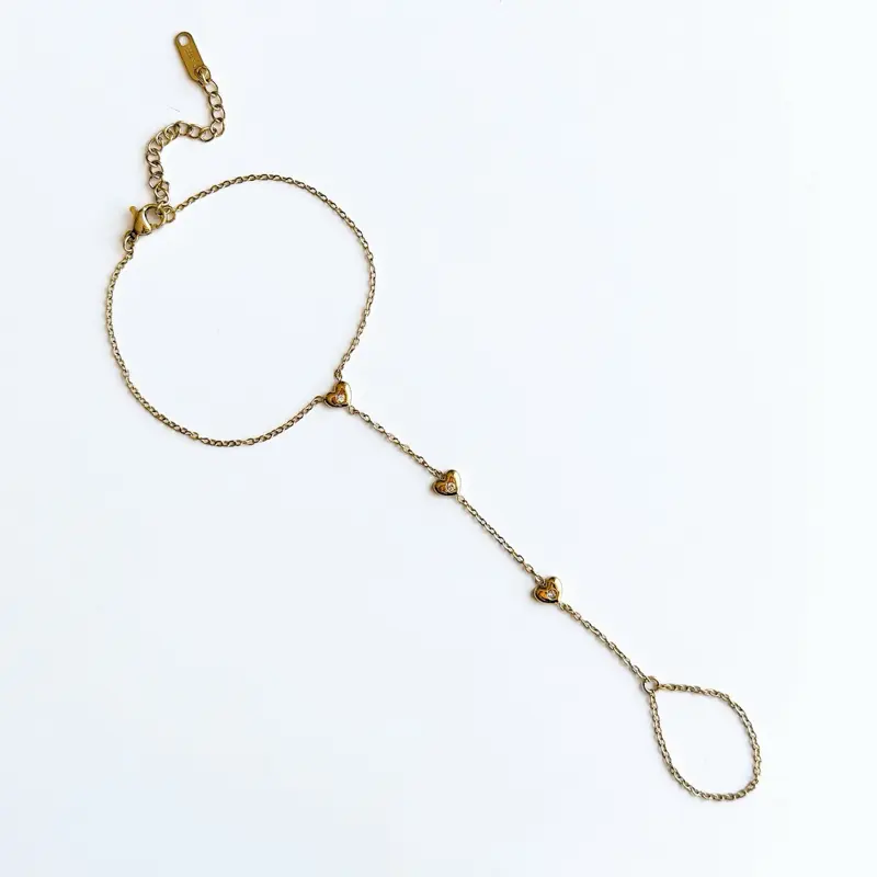 Heart hand chain