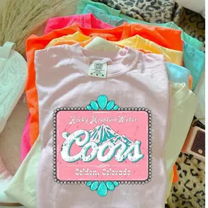COMFORT COLORS Pink and teal Mountain tee