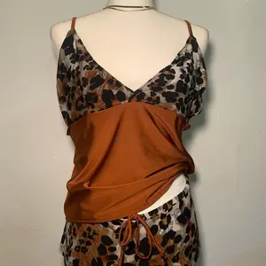 Leopard Print Stretchy Pajamas Medium - Loungewear Nightwear women's