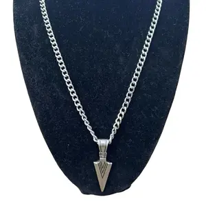 Stainless Steel Small Arrow Pendant Necklace - 20-Inch Cuban Chain, 5mm Thick, Durable & Tarnishing Resistant Design