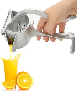 Handheld juicer, handheld fruit juicer, with seed filter, sturdy and durable aluminum alloy hand-cranked juicer, suitable for single citrus fruits (such as oranges), pomegranates, apples, lemons, limes (silver color)