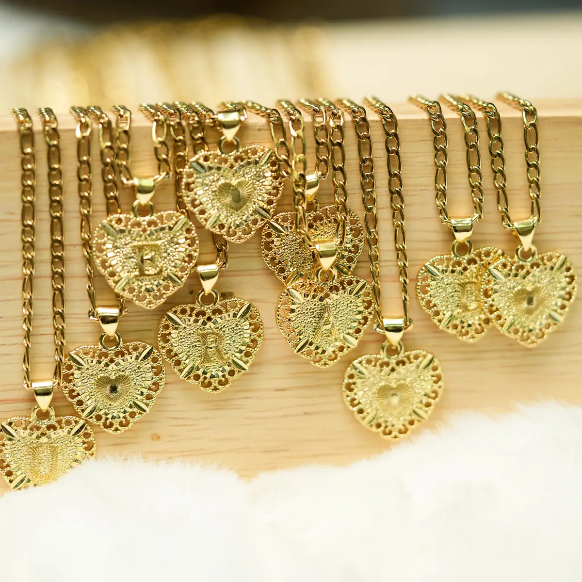 Heart Initial Letter Pendant Necklace for Men and Women, Heart Capital Monogram Necklace, Alhpabets from A-Z Figaro Chain Necklace