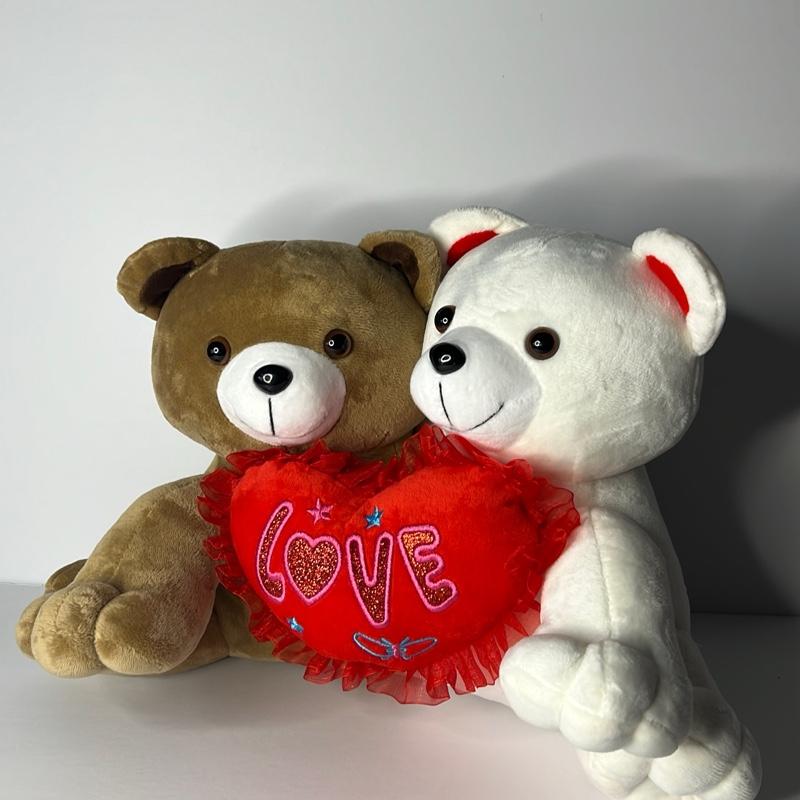 Peluches abrazados color blanco y café ideal para detalles Decor