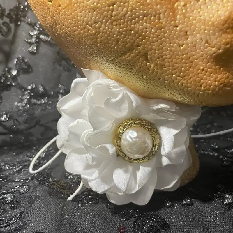 Custom Made White Choker with Pearl Adornment, White Floral Design, Elegant Accessory for Any Occasion