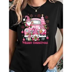 Plus Size Women's Christmas Pink Vintage Truck Graphic T-Shirt - Short Sleeve Crew Neck Casual Top with Festive Snowflakes, Presents & "Merry Christmas" Text, Machine Washable Holiday Party Apparel, Holiday Outfits, Seasonal Celebration Clothing, Whimsic
