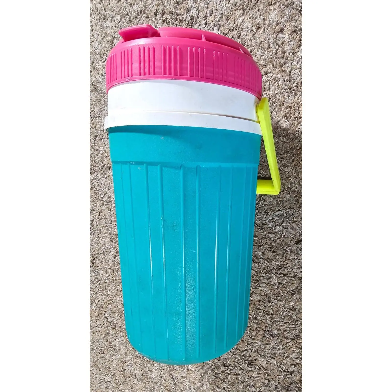 VINTAGE igloo 1/2 Half Gallon Water Jug Cooler 1990’s Neon Colors
