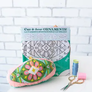 DIY Christmas Ornament Kit – Color, Cut & Sew Fabric Ornaments | Set of 5 Holiday Craft Projects for Kids & Families | Beginner Sewing Kit, Creative Christmas Activity, Handmade Fabric Ornaments, Fun Holiday Gift Idea