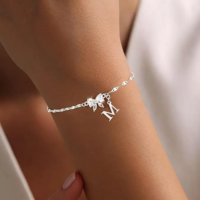 M letter bow zircon bracelet