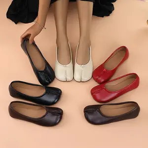 2026 Retro Revival Women's Split-Toe Loafers Designer Inspired Tabi Flats Soft Comfortable Casual Fashion Sneakers Checkered Polka Dot Patterns Round Toe Footwear for Daily Office Commute Spring Summer