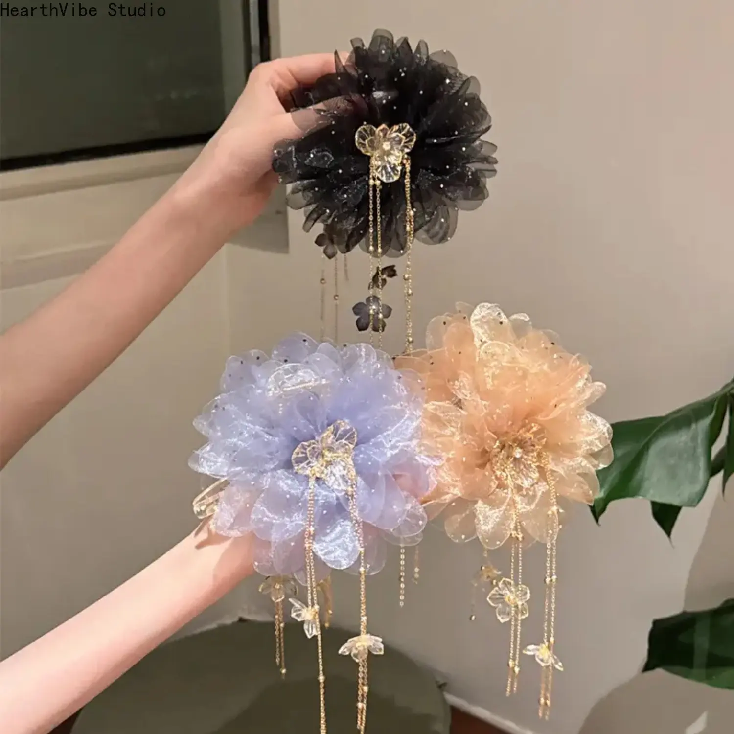 2026 New Butterfly Hair Accessory Flower Tassel Back Head Claw Clip Premium Shark Clip Versatile Women's Hairpin with Elegant Design Flower Bun Maker Hair Clip Set