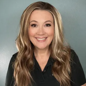 CARKIRA |Ashly | Blushwood Brown | 22" Long | 13x4|Lace Front Wig Scandinavian Hairline