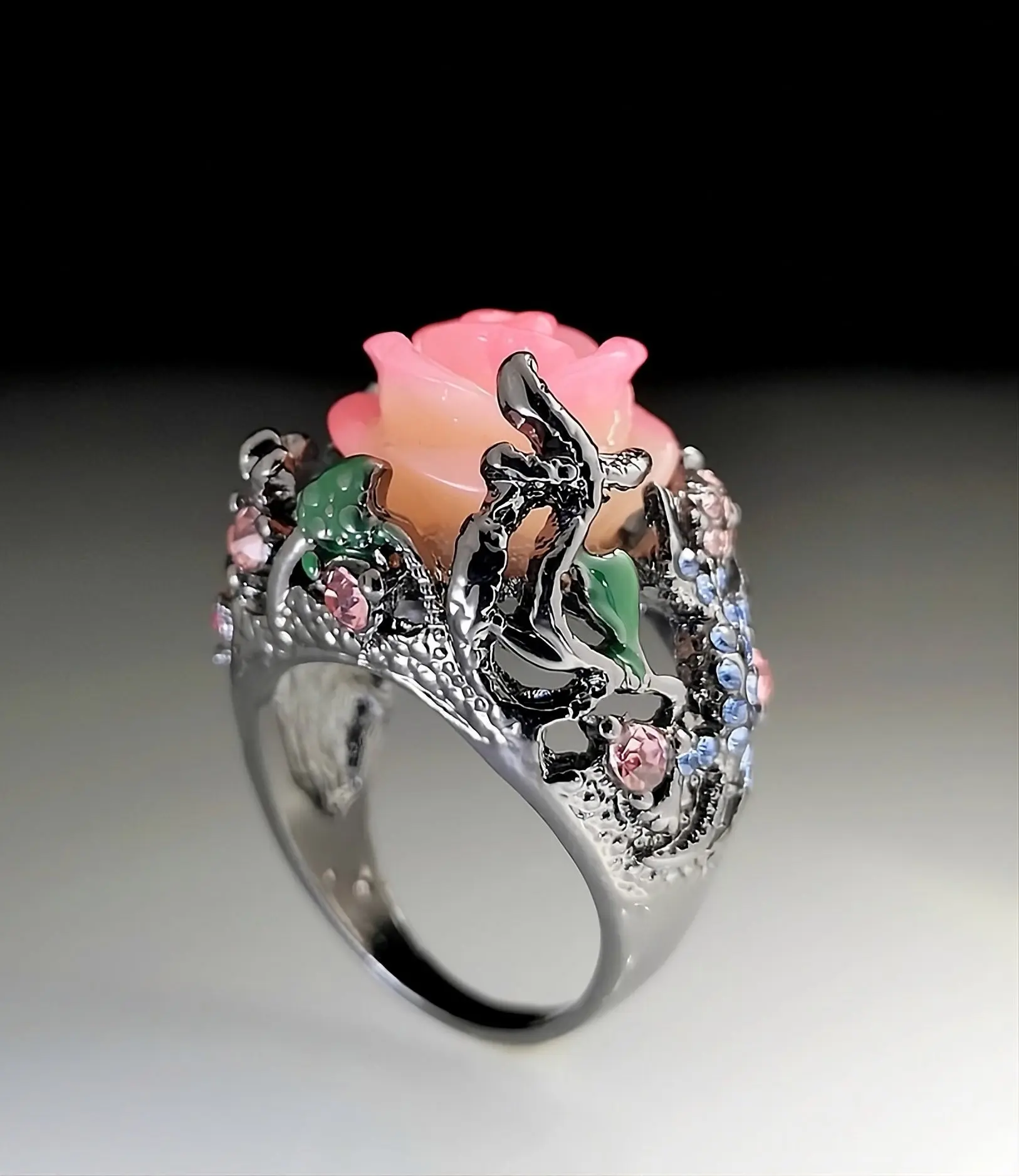 Handmade Black Tungsten Colorful Flower Lizard Resin Ring