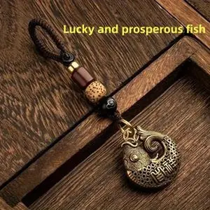 Brass Hollowed Fortune Fish Car Keychain, Pure Copper Longevity Blessing Lock, Wealthy Fish Keyring Bag Pendant Decorative Accessory, Lightweight Keychain