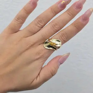10K Yellow Gold Wide Wave Ring