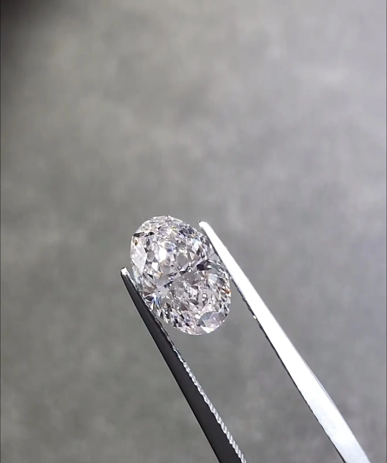 Oval Cut-1.02ct-D-VS2-8.21*5.66*3.2-745503193-Blair