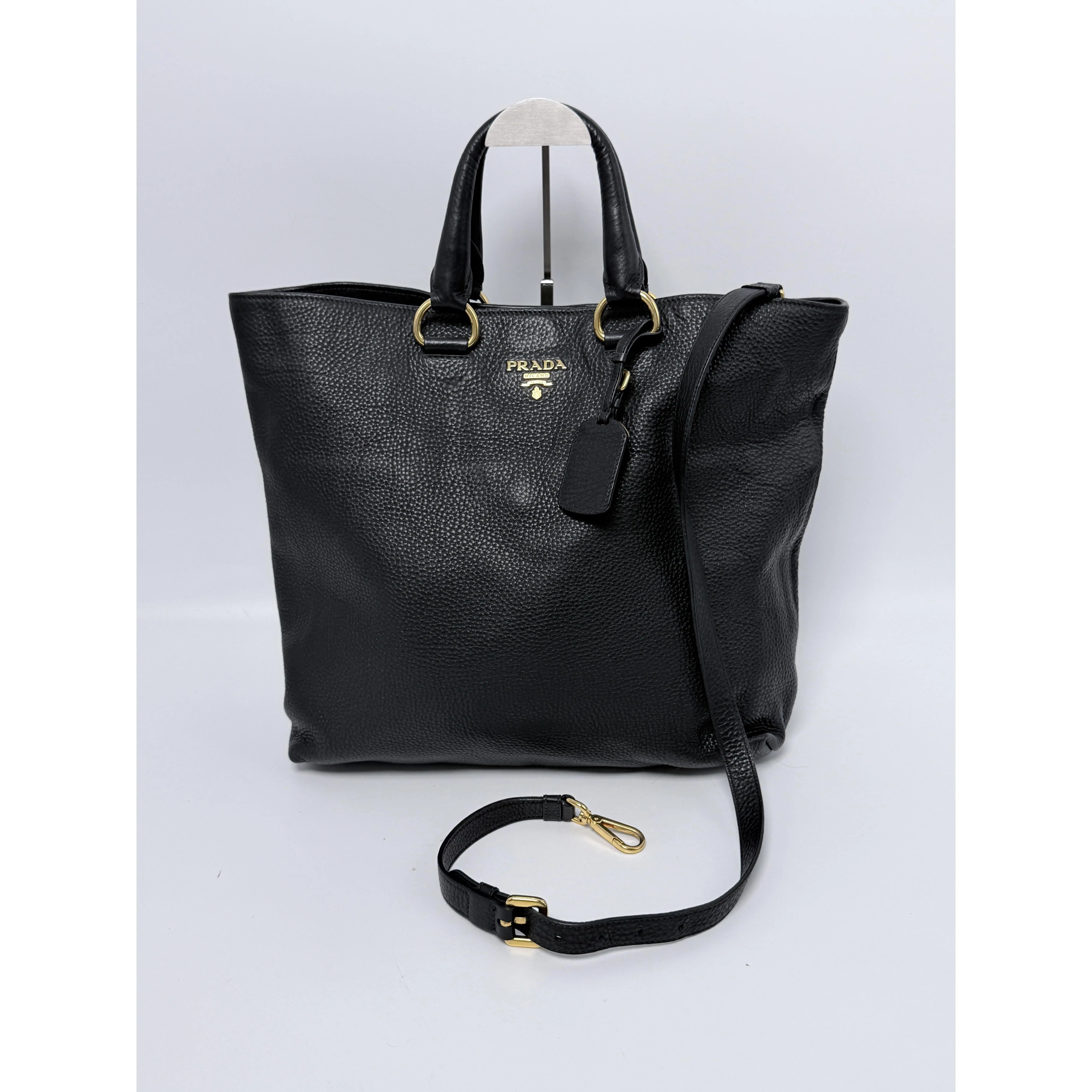 Pre-owned PRADA leather Shoulder Bags Vitello Daino Shopping Tote Bag JE523PD