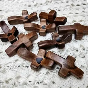 Wooden Comfort Cross Keychain Set, Walnut Prayer Cross with Heart Pattern, Meaningful Encouragement Gift, Relieves Anxiety, Promotes Mental Health