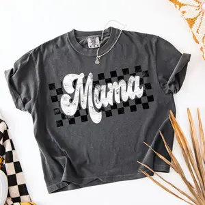 Retro Mama Crop Top, Mothers Day Gifts, Comfort Colors Cropped Shirt, Mama Tee, Motherhood, New Mom Gift, Trendy Mom Shirt, Birthday Gift