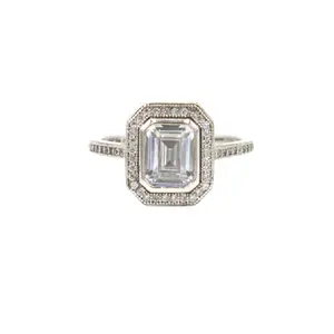 Delilah - Travel Ring Emerald