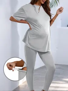 Summer Maternity Two-Piece Set, Maternity Outfits, Short Sleeve Loose-Fitting Yoga Pants for Comfortable Home & Outdoor Wear, Casual Style for Moms, Pregnancy Clothes