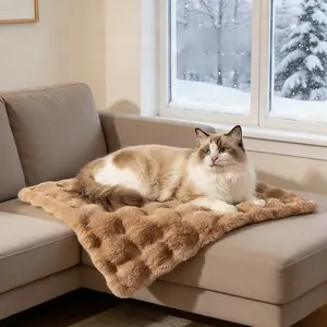 Self Warming Pet Bed, Small Self Heating pet Crate Pad，Self-Warming Cat Blanket,Snuggle Mat for Kittens & Cats,Cozy Bed with Anti-Slip Bottom,Heated Pad for Cats, Cozy Warm Bed for Window Sills & Couches