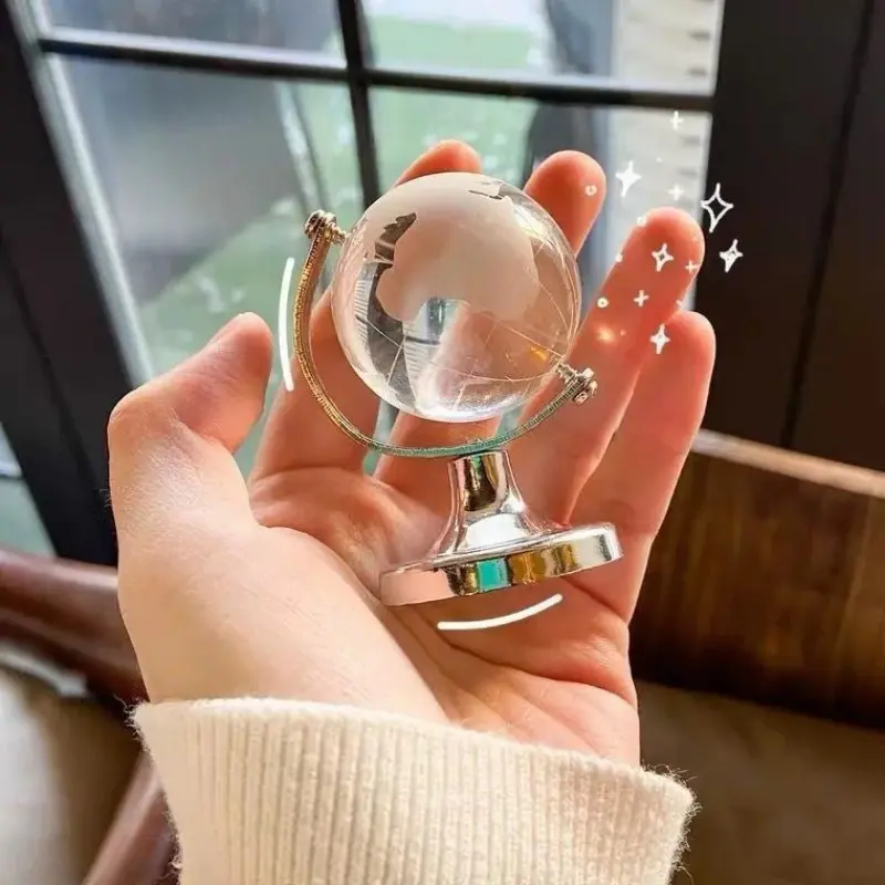 Mini Crystal Globe Desk Decoration, Versatile Decor Office Bedroom Ornament, Unisex Couple Teacher Gift, Educational Toy for Kids & Adults