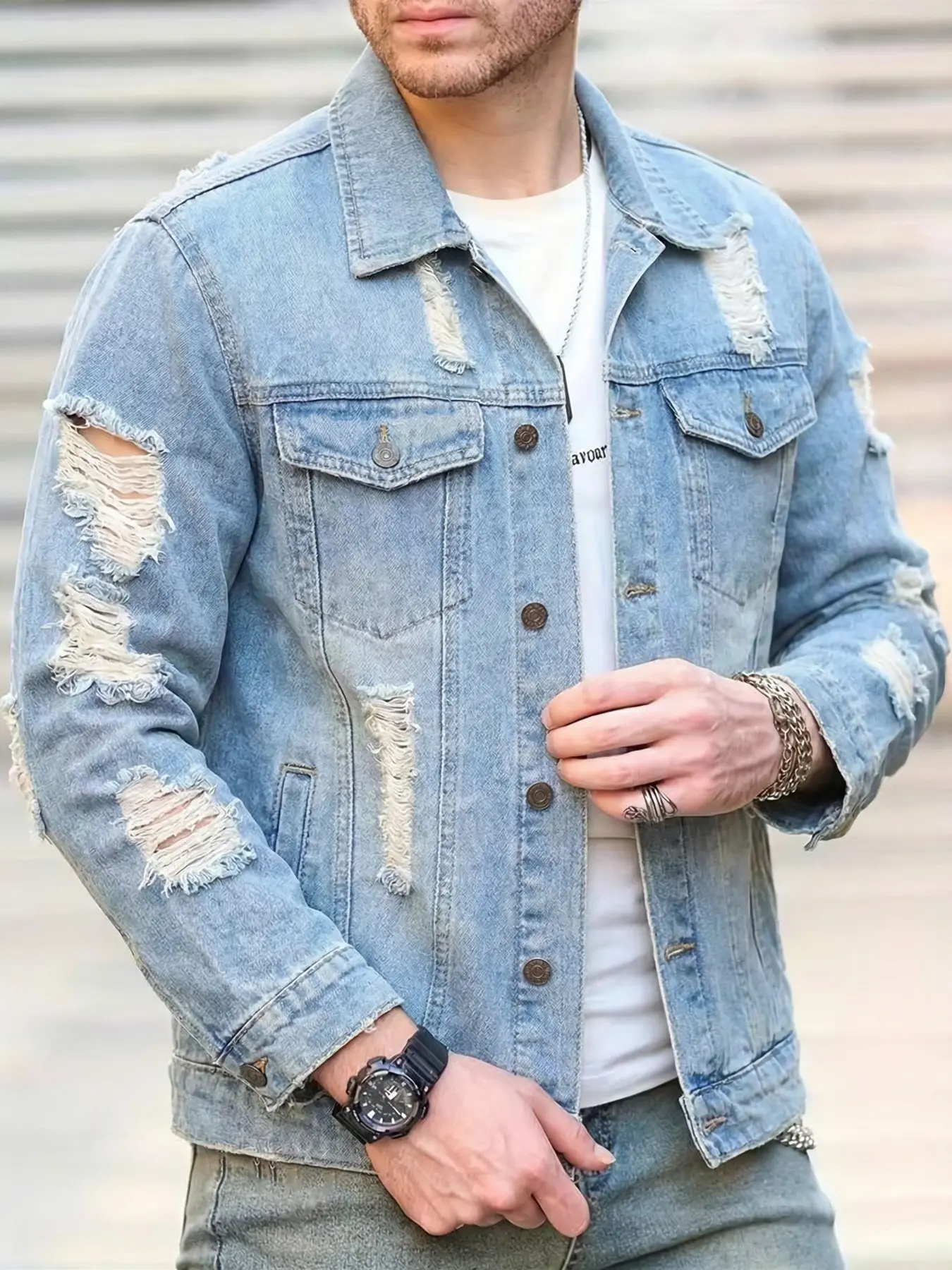 Retro Vintage Ripped Denim Jacket for Men, Holes Leisure Casual Denim Coat with Metal Buttons, Fashion Street Style Streetwear Outerwear Coat with Flap Pockets, Stylish Hip-Hop Street Style Jacket, Suitable as a Gift for Boyfriend or Husband