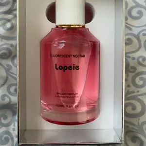 Product Review of Lopeie Fluorescent Nectar Women's Perfume - 100ml Eau de Parfum with Jasmine & Gardenia Top Notes Tuberose & Honeysuckle Middle Notes from 🇭**🥰 🇭**