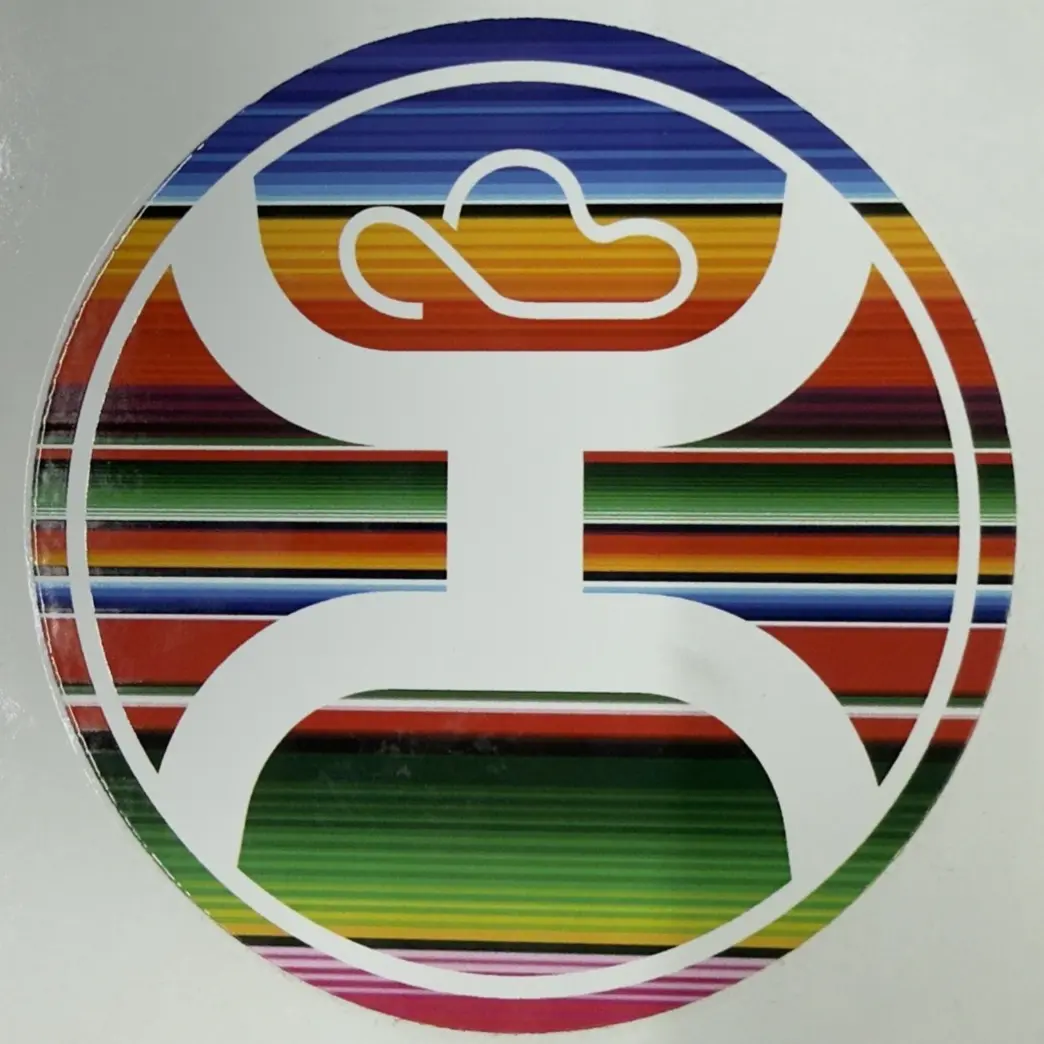 Hooey 2.0 Serape Circle Decal