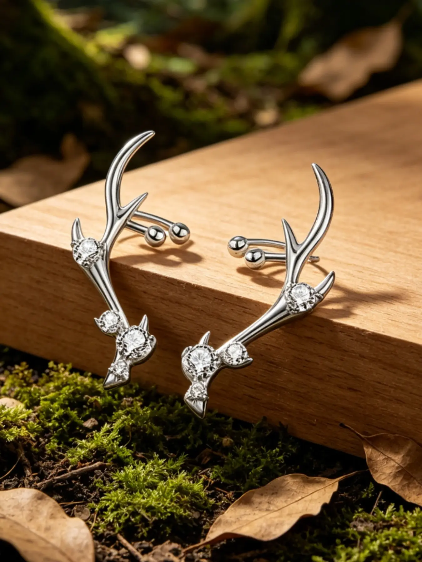 Fashionable Antler Design Stud Earrings, Elegant Rhinestone Decorated Stud Earrings for Women, Trendy All-match & Exquisite Stylish Jewelry for Birthday Gift, High Quality Earrings, Studs Earrings