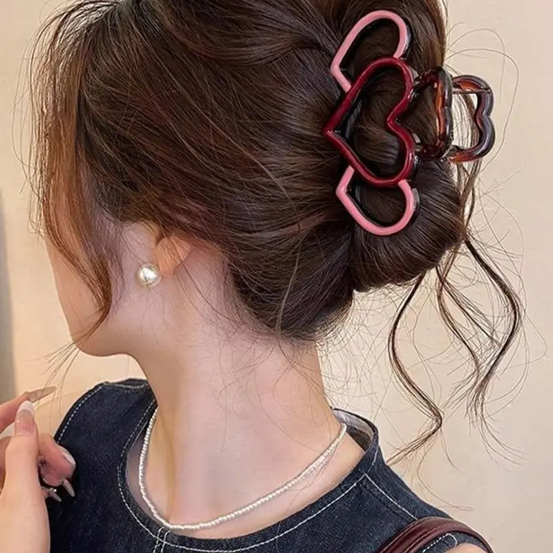 New Simple Hollow Out Large Oil Drop Heart Claw Hair Clip, Heart Pattern, Fashion Cute Hair Accessory, School Supplies, Fall Winter Women's Accessories, Claw Clips, Clips For Hair
