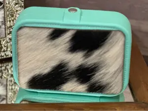 Genuine Cowhide Jewelry Travel Case PU Leather Organizer with Zipper Closure Lightweight Christmas Gift for Bride & Bridesmaid