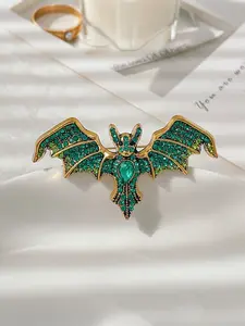 1pc Devil Bat brooch personalized retro Vintage inlaid rhinestone suit with accessories chest flower unisex