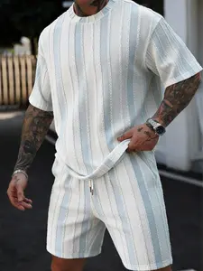 Men Casual Jacquard Stripe Texture Short Sleeve Tee & Drawstring Shorts 2 Piece Outfit Set