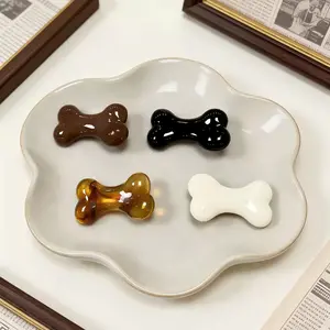 Women's Chic Milky Coffee Bone-Shaped Snap Clip, Cute Duckbill Hair Accessory for Side Bangs, New Arrival Accessories for Women
