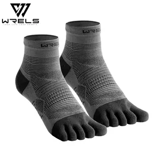 Wrels Coolmax Breathable Sweat-Absorbing Fashion Deep Striped Mid-Calf Sports Athletic Socks for Men & Women, Marathon Running Outdoor Fitness