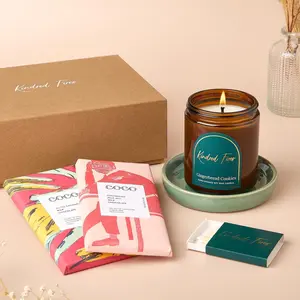 Candle & Chocolate Lover’s Gift Set - Christmas Candle Gift Set For Her - Candle Gift Set With Chocolate Bars and Gift Box