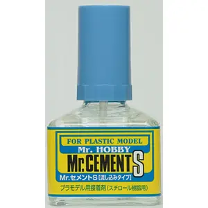 Mr Cement S (Extra Thin) 40mL Mr Cement S (Extra Thin) 40mL