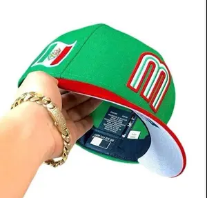Mexican Flag Trucker Style Baseball Cap, Unisex Mesh Hat with an Adjustable Strap for Outdoor Sun Protection, National Flag Hats, Baseball Pattern Hats