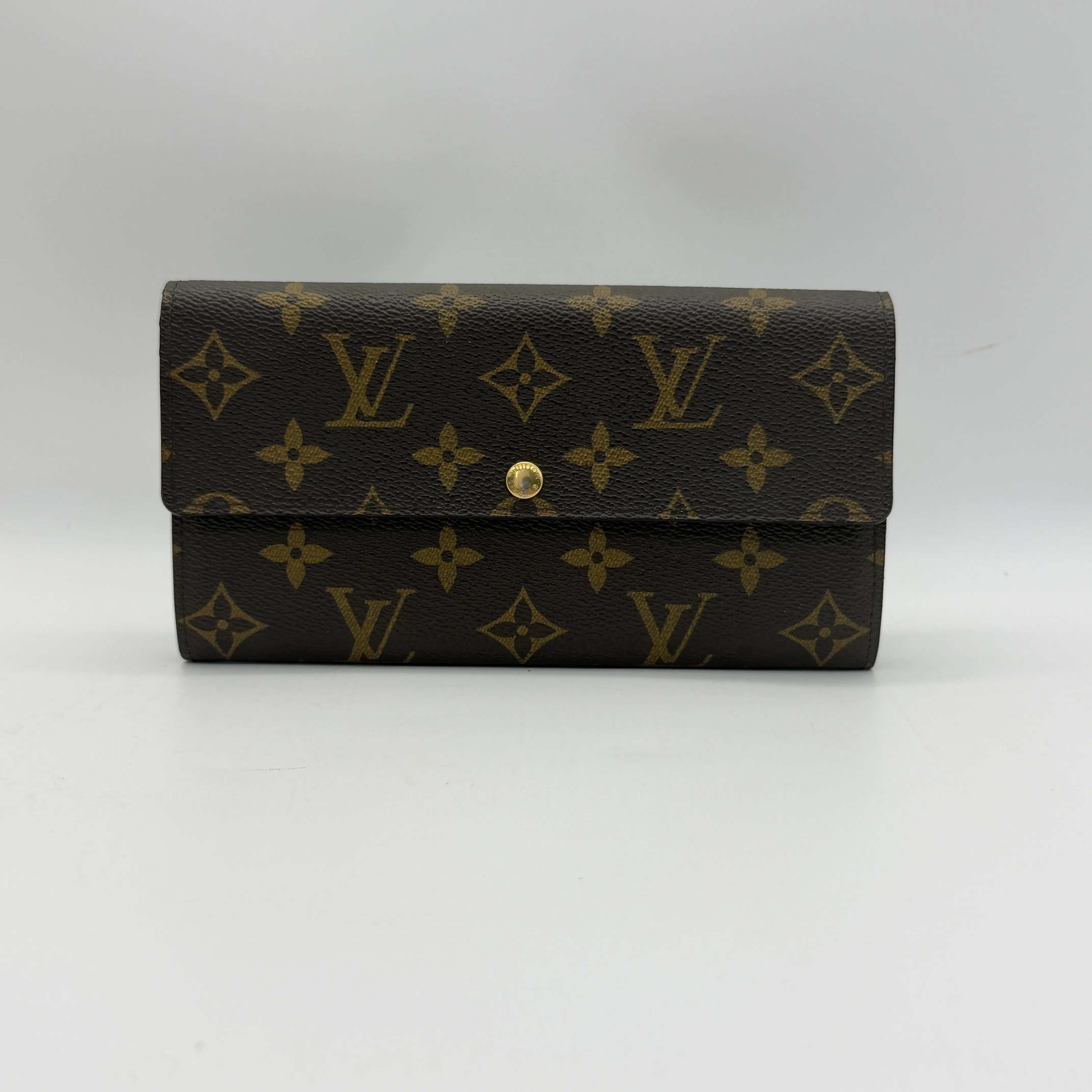 Pre-owned Louis Vuitton Sarah Long Flap Wallet in Classic Monogram Canvas