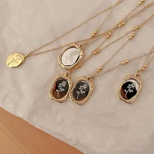 GGIRL Rose Titanium Steel Small Mirror Necklace Retro French Embossed Magic Mirror Rose Flower Square Clavicle Chain