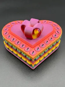 Heart Annoying Gift Box w/ 25 bolts