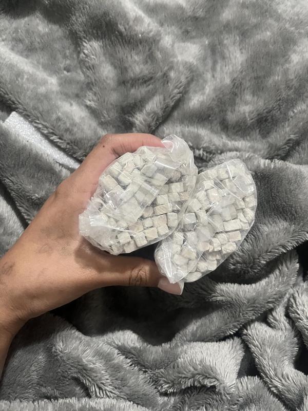 Slate Pencils White Color Chalk 4-8 Mm Thick (250 Grams)