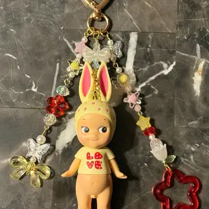 Strawberry Love Keychain sonny