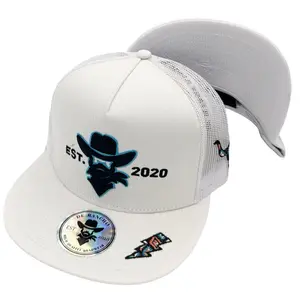 De Rancho Longhorn Hat (White/Black) DR103