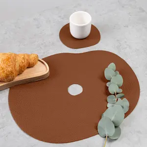 Natural leather placemat and coaster | rust brown Tableware Dinnerware