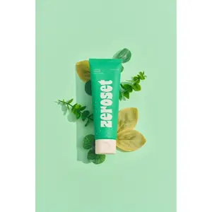 ZeroSet Green Tea Peeling-to-Foam Cleanser