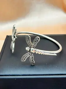 Boho Style Dragonfly Design Cuff Bangle, Vintage Metal Insect Design Trendy Bangles for Women & Girls, Fashion Jewelry for Party, Trendy All-match & Exquisite Jewelry for Birthday Gift, Bohemian Bracelets, Fashionable Bracelet